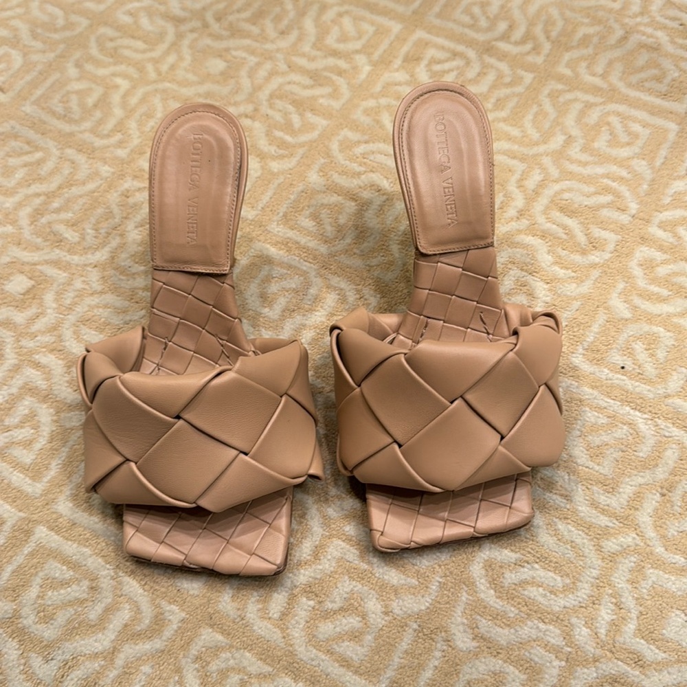 Lido mules